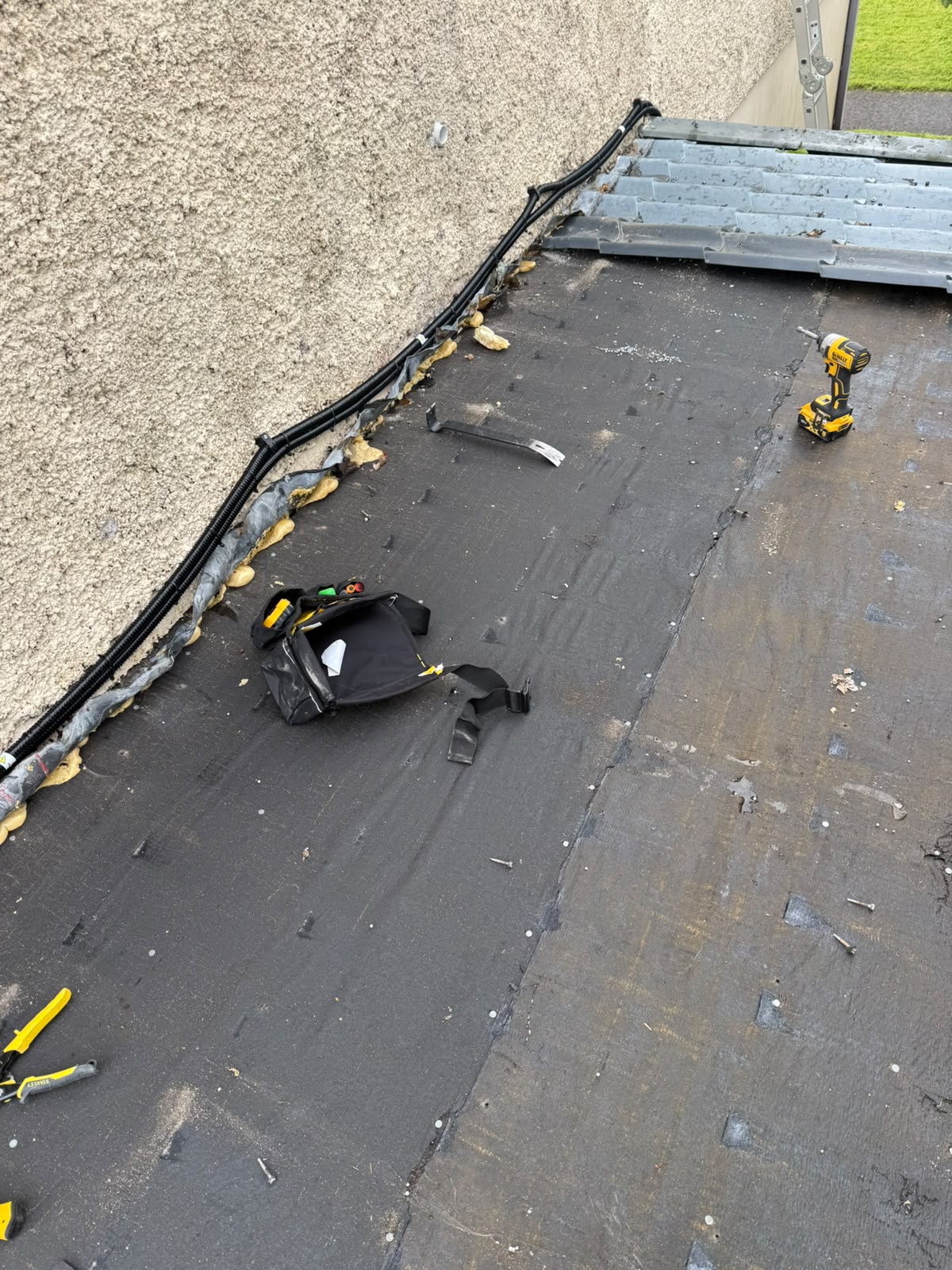 Rain & Shine Roofing