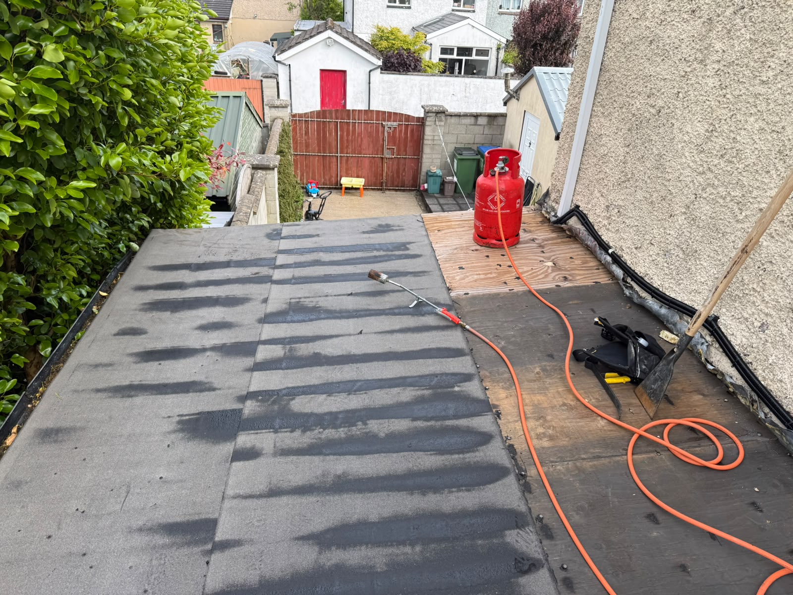 Rain & Shine Roofing